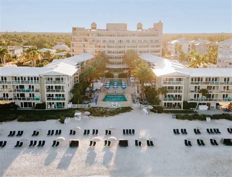 edgewater beach hotel reviews|The 16 best luxury hotels in Naples – LuxuryHotel.world.